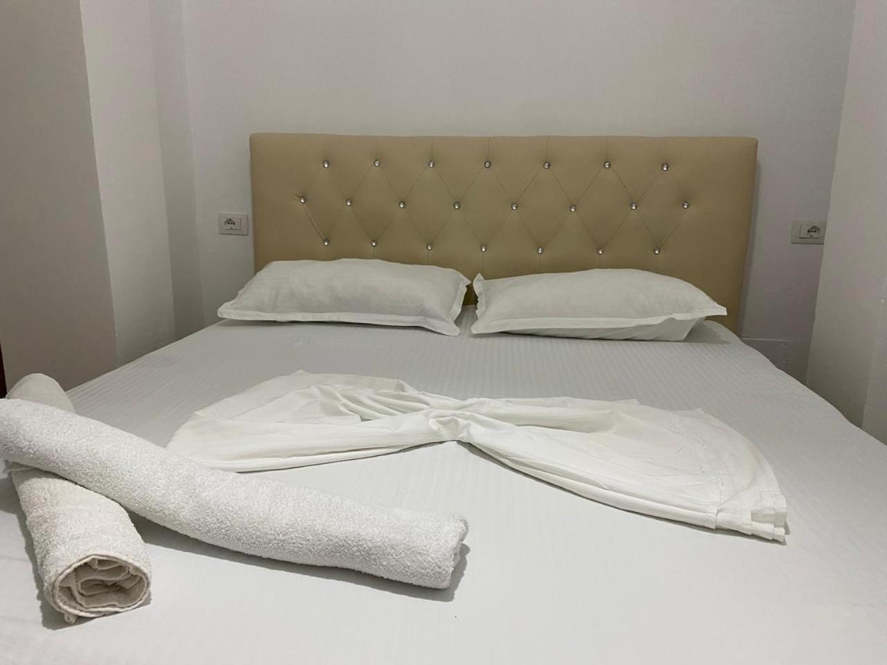 Apartament Jon Wlora Zewnętrze zdjęcie
