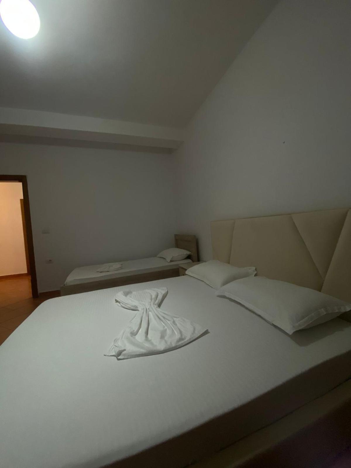 Apartament Jon Wlora Zewnętrze zdjęcie